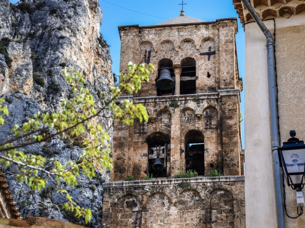 Cathédrale de Moustiers Sainte-Marie