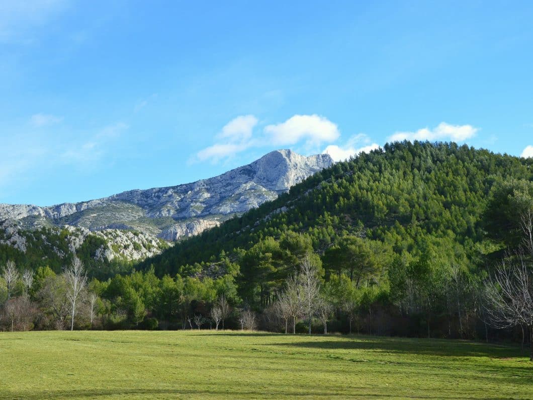 Camping près d'Aix-en-Provence et des montagnes
