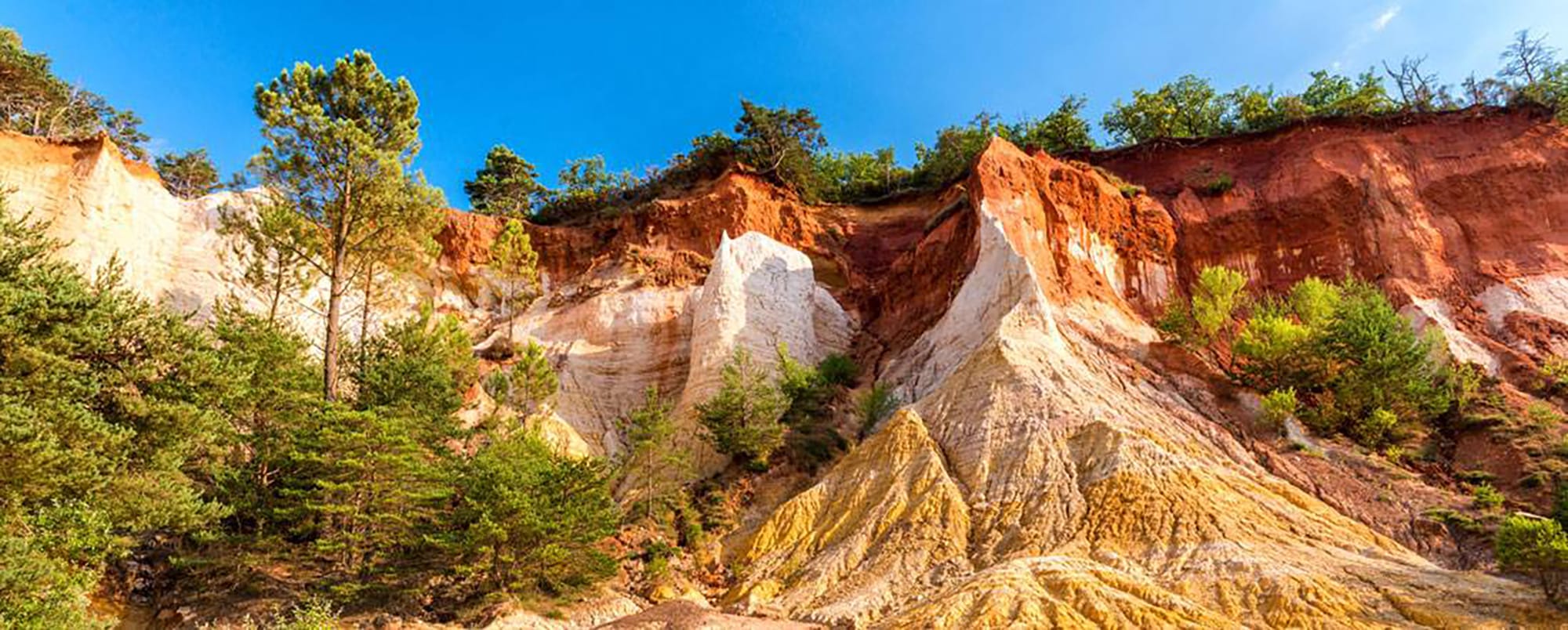 Les falaises d'ocre du Luberon