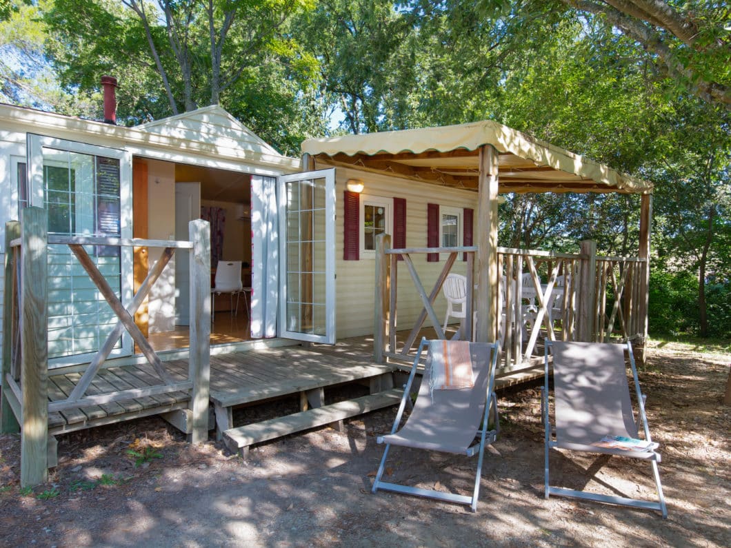 Le camping La Pinède vous propose la location de mobil-home dans le Verdon