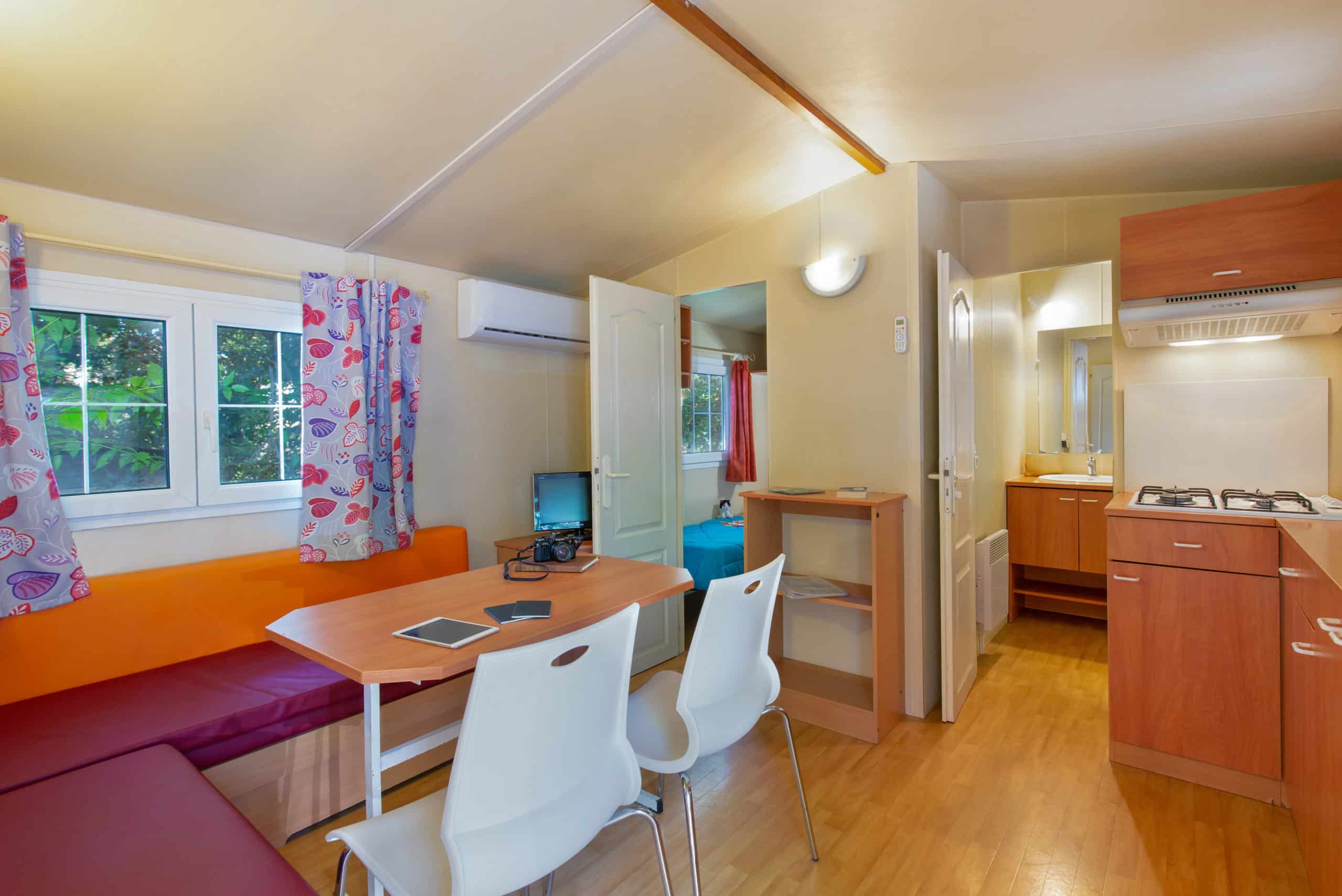 location zola int sejour cuisine