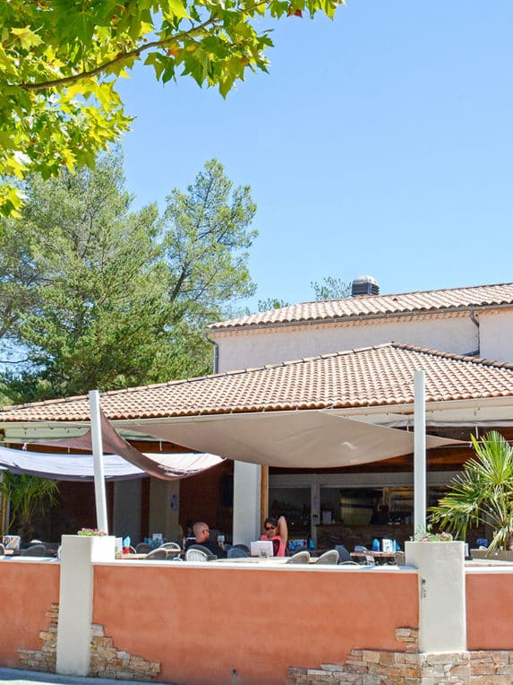 Restaurant du camping La Pinède à Gréoux-les-Bains