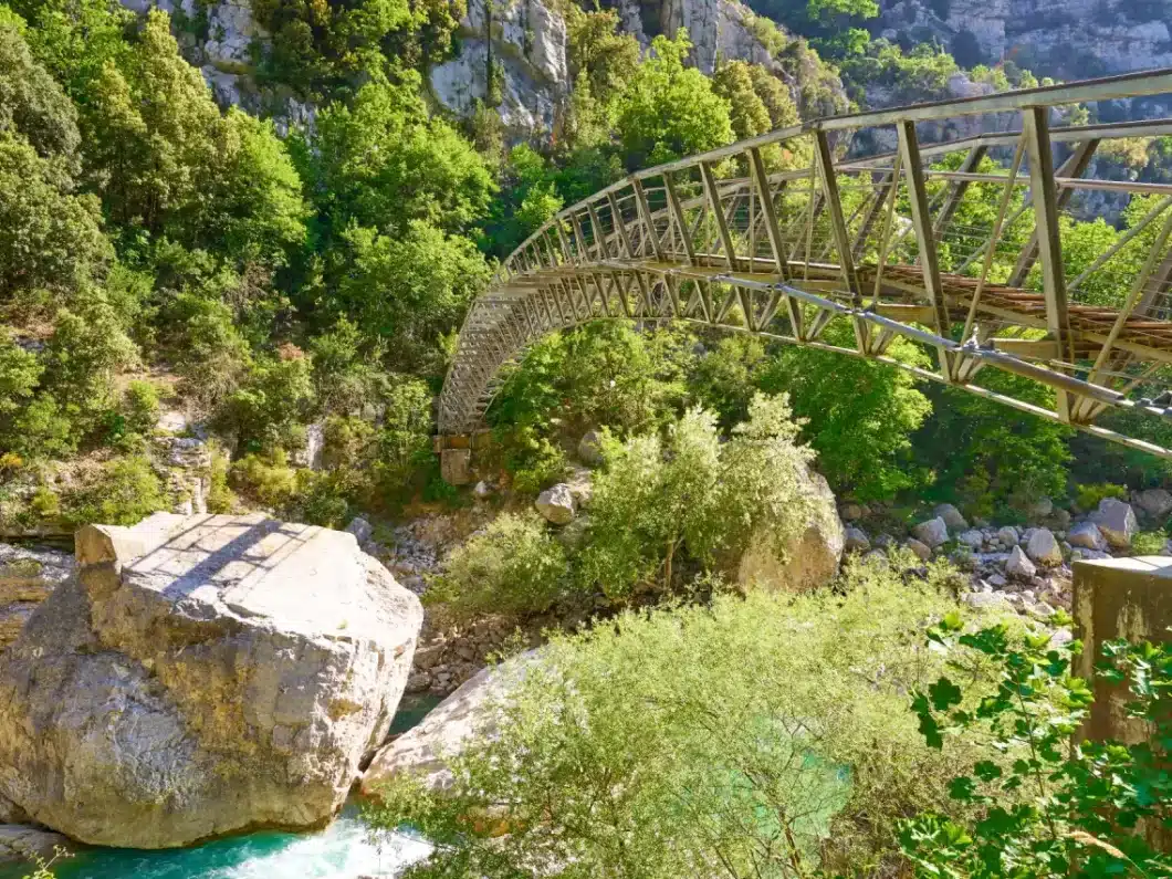 le sentier de l’Imbut, dans les gorges du Verdon